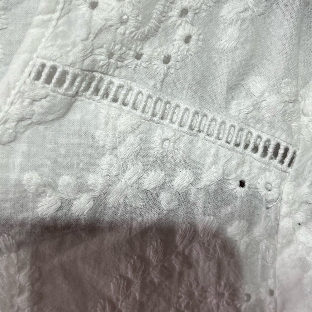 LIZ CLAIBORNE CAREER PETITE CROP TOP WOMEN P/L WHITE EYELET FEMININE DELICATE - Picture 4 of 9